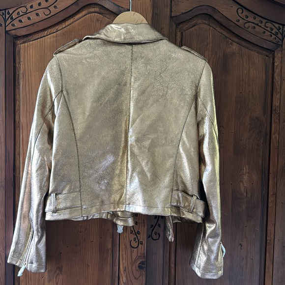 NWT ANTHROPOLOGIE ROSE GOLD METALLIC FAUX LEATHER SCUBA MOTO JACKET. SIZE MP. - Picture 12 of 17